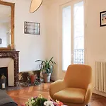 Spacious Apartment Near Montmartre