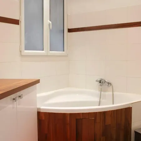 Spacious Near Montmartre Appartamento Parigi